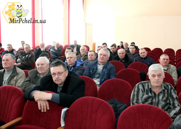 Встреча пасечников Белоцерковщины с мером г.Белая Церковь Генадием Диким.